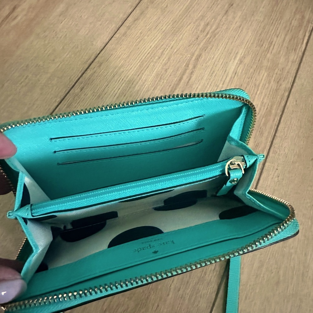Kate Spade Wristlet Wallet - Picture 4 of 6